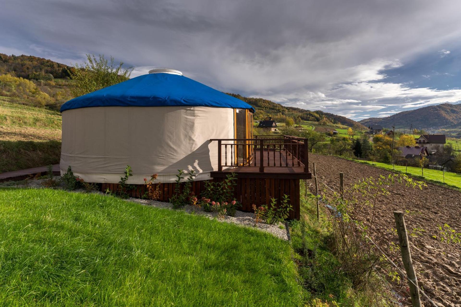 Gorski Glamping - Caloroczne Jurty Z Widokiem Тильманова Екстер'єр фото